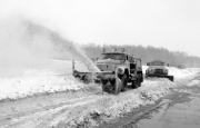 Очистка дорог от снега - дело хлопотное, но необходимое